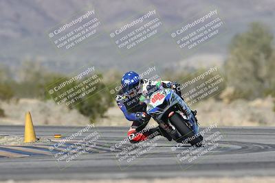 media/Jan-15-2026-Racers Edge (Thu) [[dfebeb70ab]]/2-A Group/Session 5 (Turn 5)/